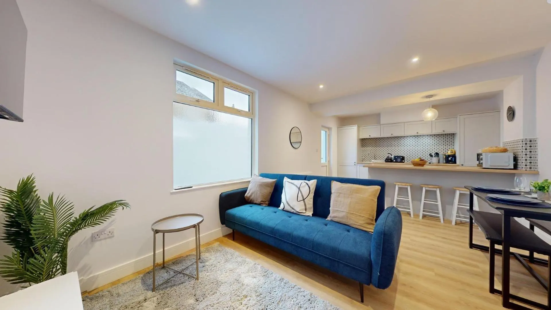 Апартаменты Cohost Partners Modern 2Br Duplex Fast Wifi Кардифф Великобритания